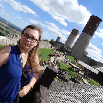 Ogłoszenie malwina-48b339bb-8432-41bd-9320-6ff038fb3f5a na portalu randkowym