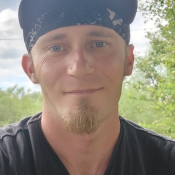 Ogłoszenie wislak-89 na portalu randkowym