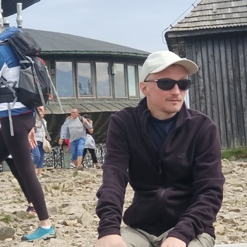 Ogłoszenie konrad42 na portalu randkowym